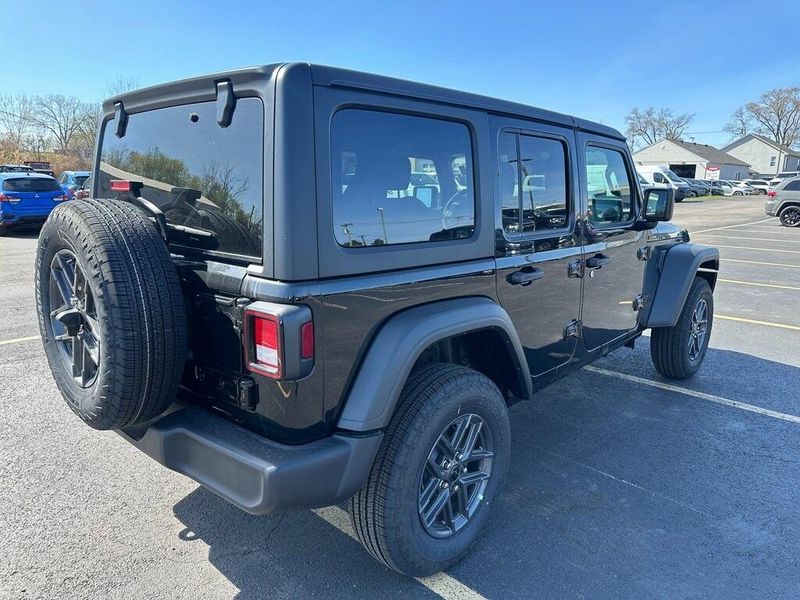2025 Jeep Wrangler 4-door Sport SImage 8
