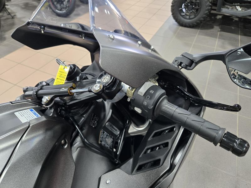 2025 Kawasaki NINJA ZX10RR ABS Image 20