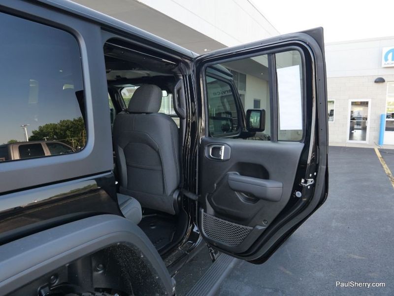 2024 Jeep Wrangler 4-door WillysImage 44