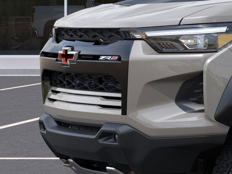 New 2026 Chevrolet Colorado 4WD ZR2Image 13