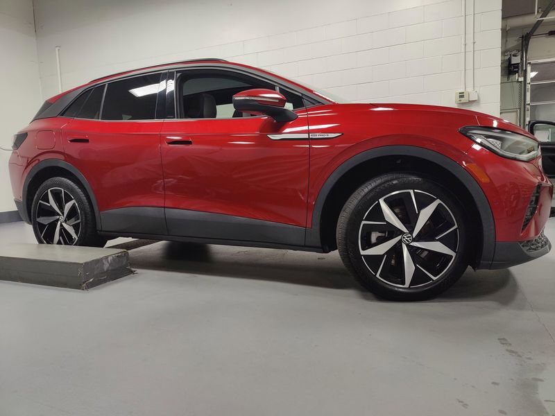 2023 Volkswagen ID.4 Pro S AWD 82kW w/Glass RoofImage 4