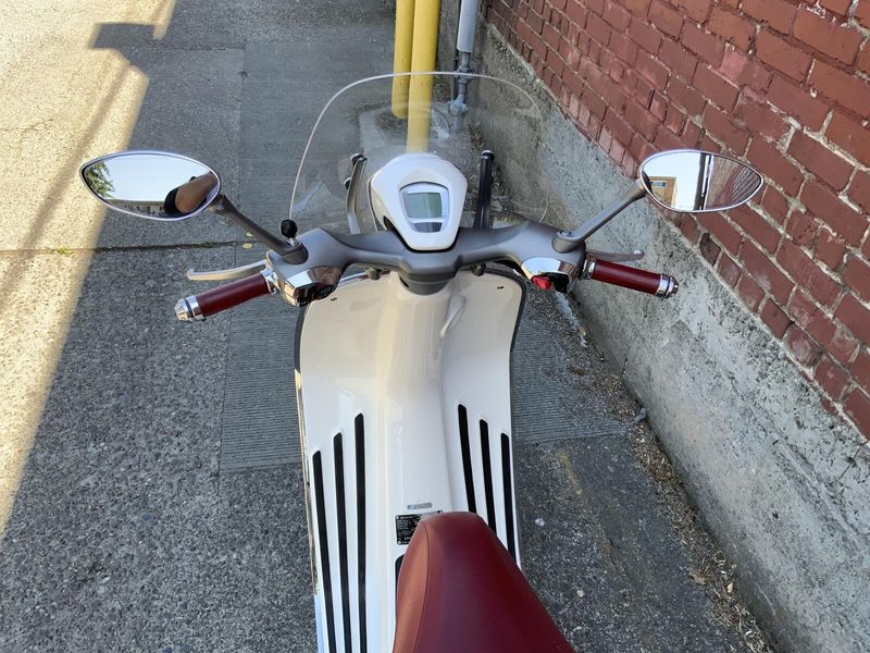 2013 Vespa 946 150 