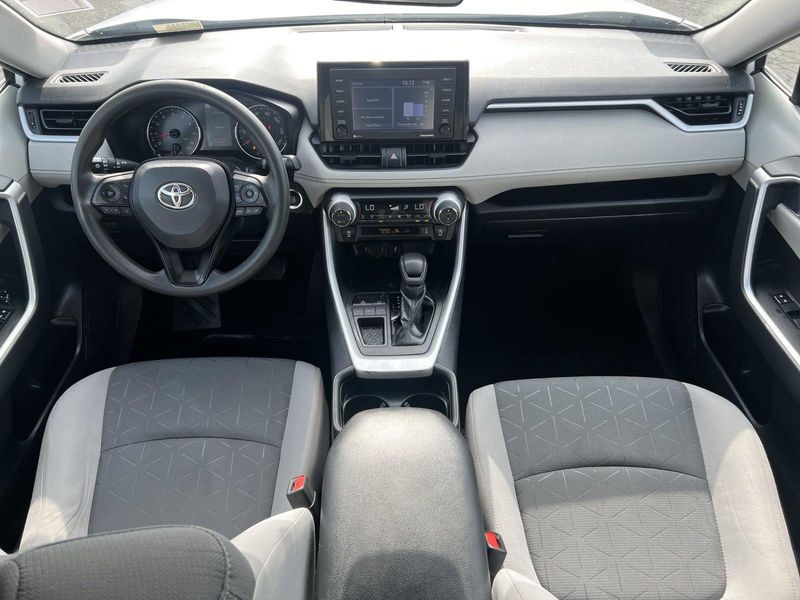 2021 Toyota RAV4 XLEImage 20