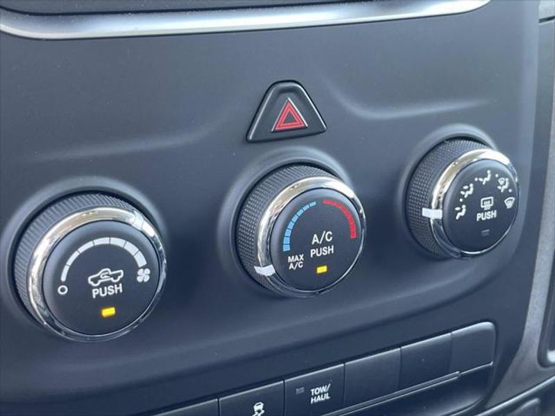 New 2024 RAM 1500 Classic Tradesman Crew Cab 4x4 5'7' Box