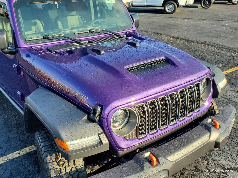 New 2026 Jeep Gladiator Mojave 4x4