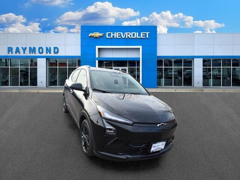 New 2027 Chevrolet Bolt EV RSImage 10