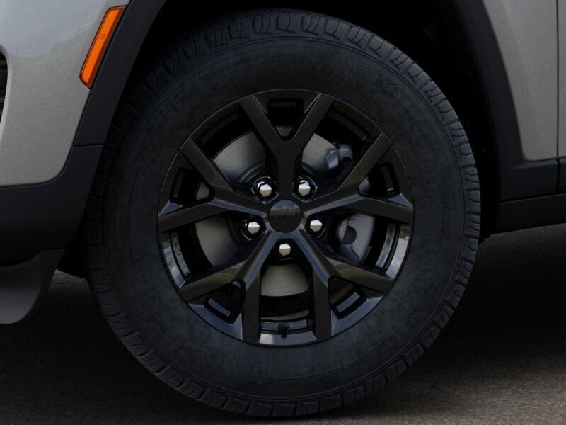 New 2025 Jeep Grand Cherokee Altitude X 4x4