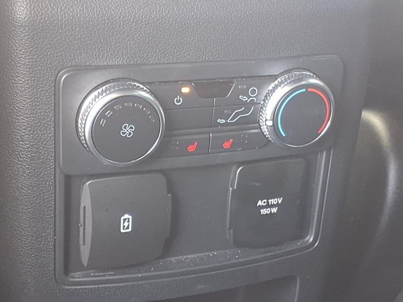 Used 2020 Ford Explorer LimitedImage 18