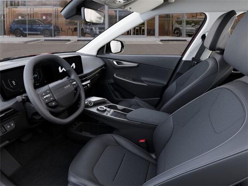 2025 Kia EV6 LightImage 17