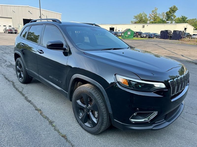 2019 Jeep Cherokee Latitude PlusImage 1