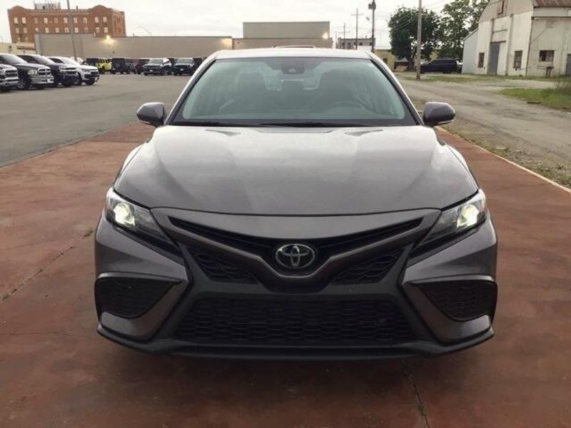 2024 Toyota Camry SEImage 8
