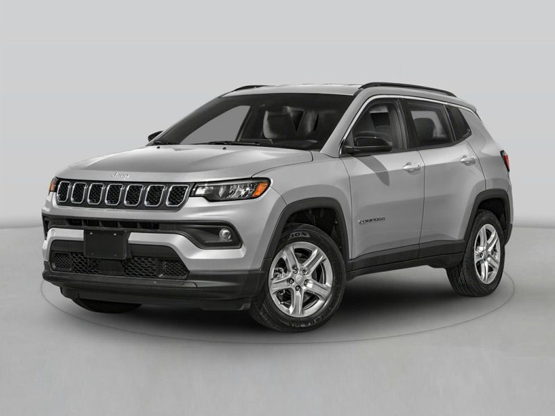 Used 2024 Jeep Compass LatitudeImage 1