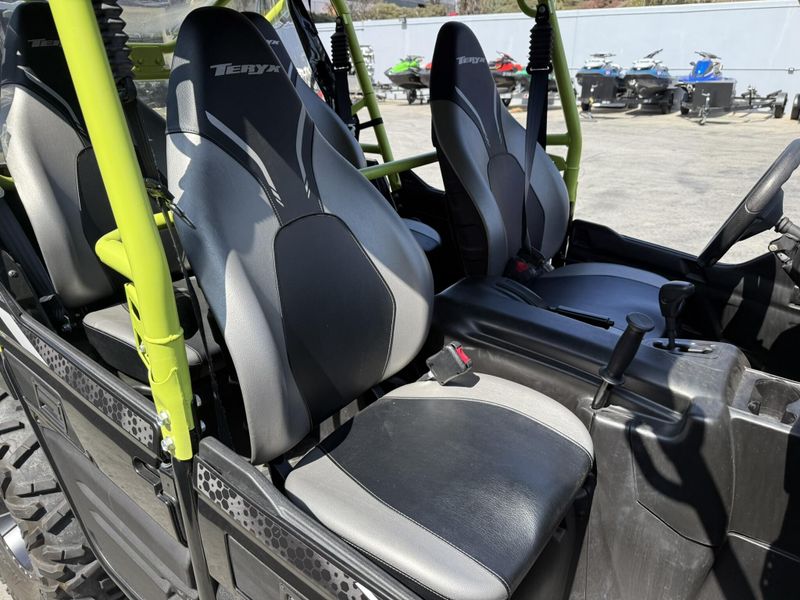 Used 2024 Kawasaki TERYX4 S LE Image 10