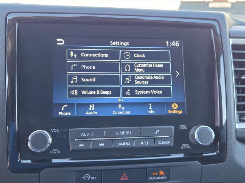 Used 2024 Nissan Frontier Crew Cab 4x4 SV