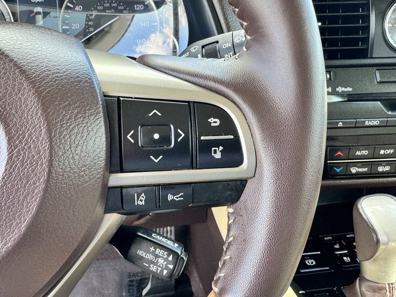 2019 Lexus RX 450hImage 26