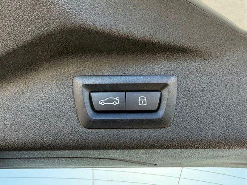 Used 2025 BMW X7 M60iImage 17