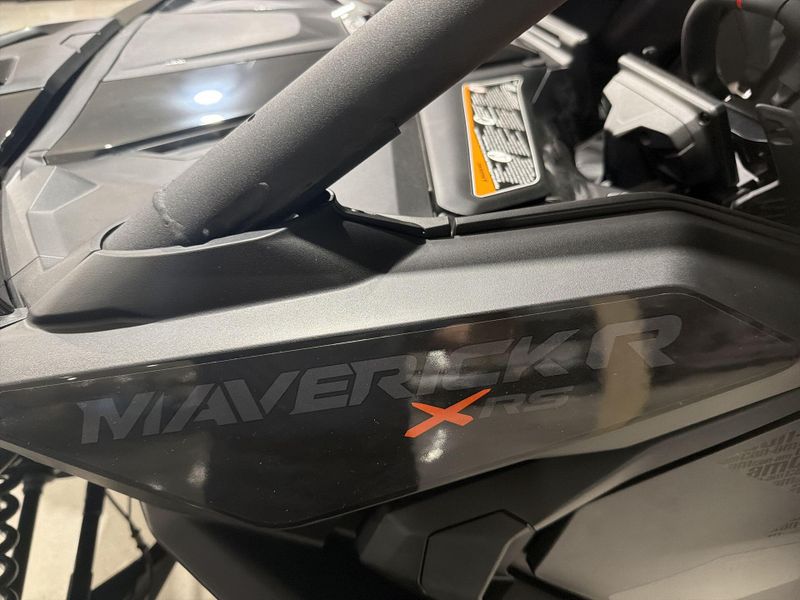 New 2026 Can-Am MAVERICK R XRS 999T BK HB SAS Image 27