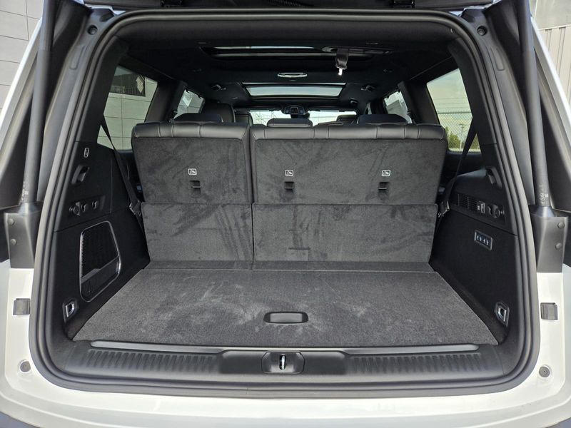 2026 Jeep Grand Wagoneer Limited Reserve 4x4