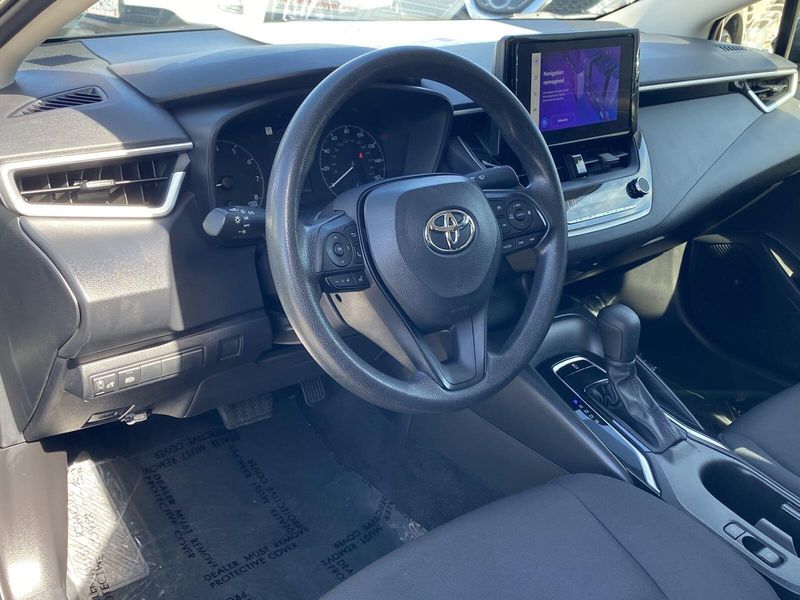 2024 Toyota Corolla LEImage 16