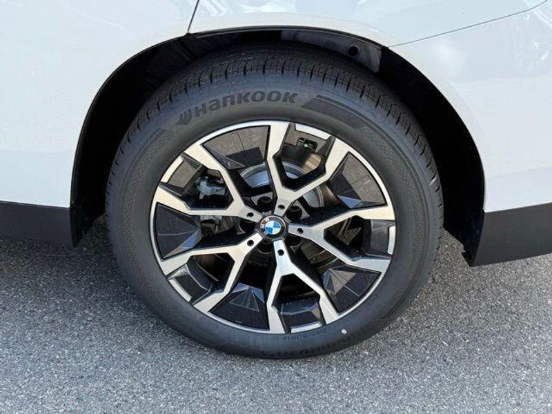 New 2026 BMW X3 30 xDriveImage 15
