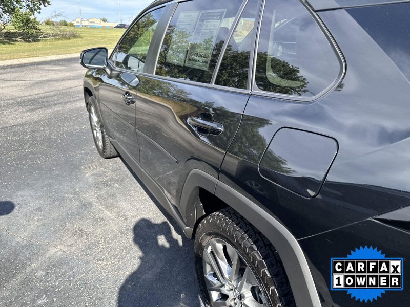 Used 2020 Toyota RAV4 XLE PremiumImage 10