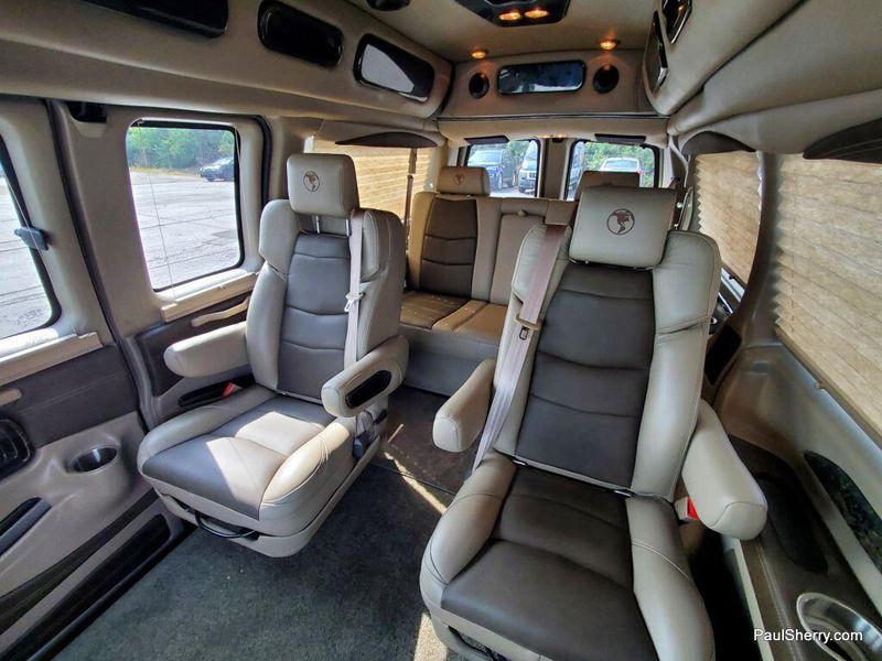 Used 2022 Chevrolet Express Cargo Image 15