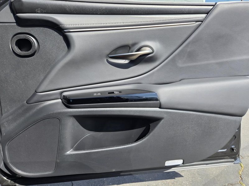 Used 2024 Lexus ES 350 FWD
