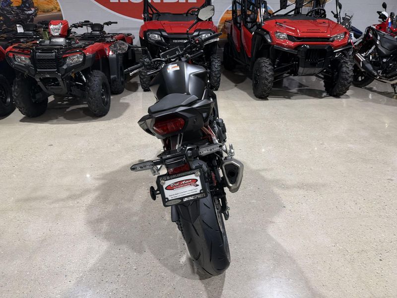 New 2026 Honda CB750 HORNET E-CLUTCH Image 16