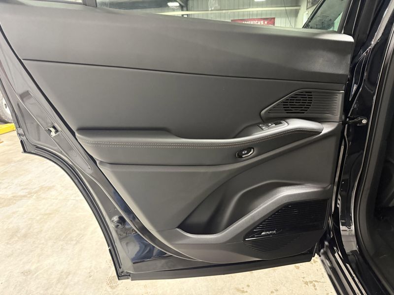 New 2026 Jeep Cherokee Limited 4x4Image 19