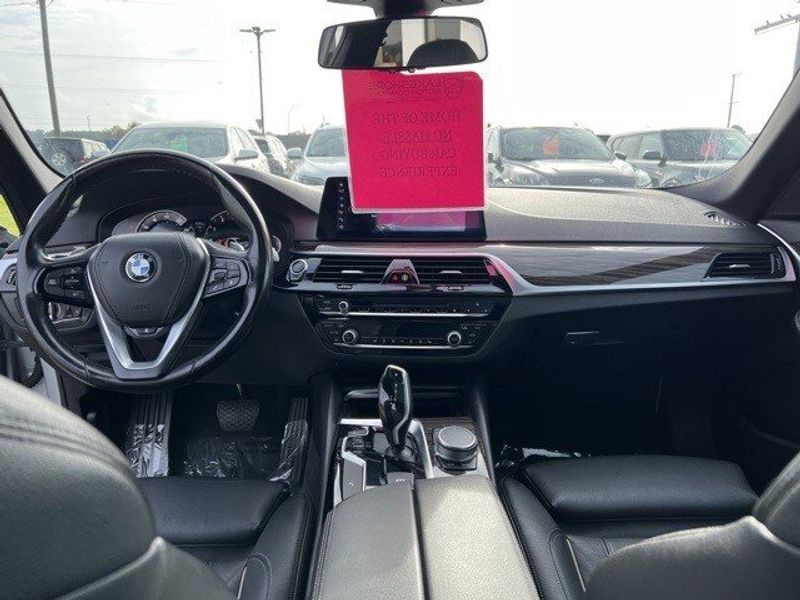 2019 BMW 530i xDrive in a Glacier Silver Metallic exterior color and Blackinterior. Lakeshore CDJR Seaford 302-213-6058 lakeshorecdjr.com 