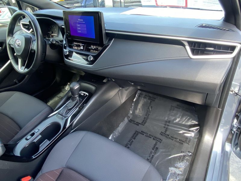2024 Toyota Corolla SEImage 11