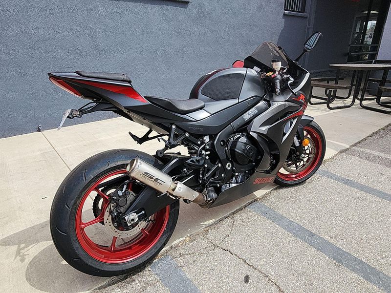 Used 2017 Suzuki GSX-R1000 Image 13