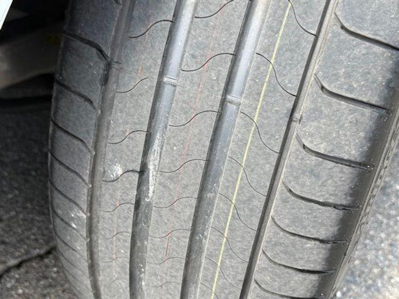 Used 2024 BMW i7 xDrive60Image 15