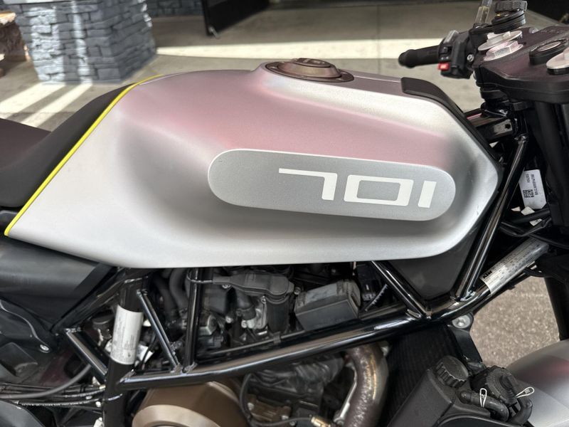 Used 2019 Husqvarna VITPILEN 701 Image 11