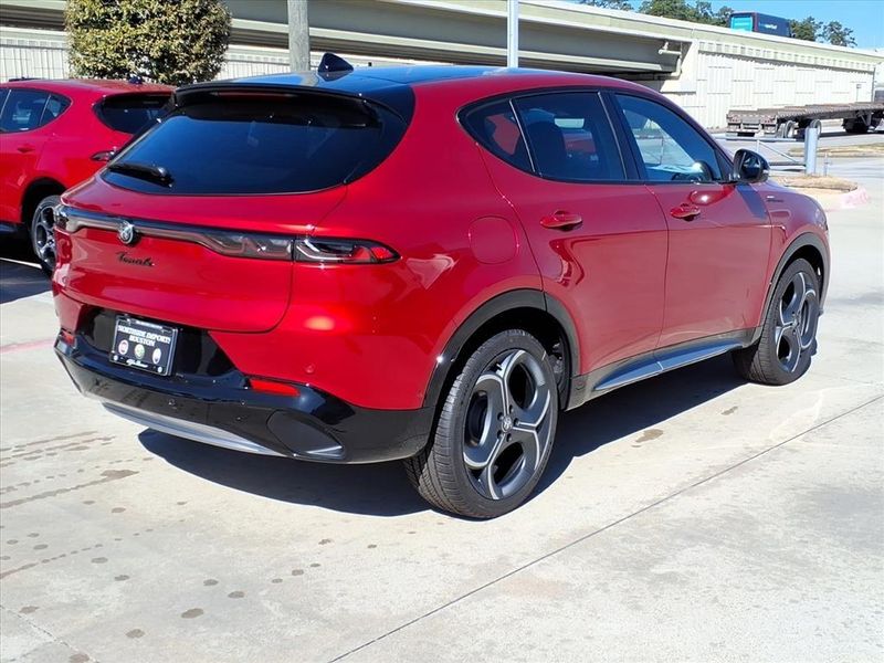 New 2026 Alfa Romeo Tonale Sport Speciale AwdImage 7