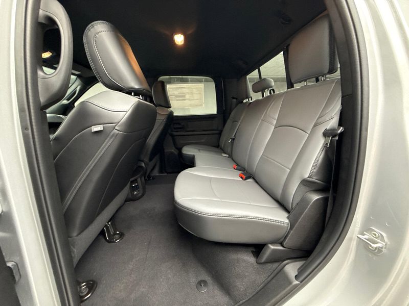 New 2026 RAM 2500 TradesmanImage 16