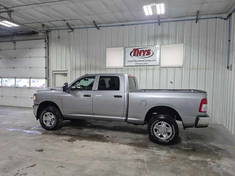 2024 RAM 2500 Tradesman Crew Cab 4x4 6