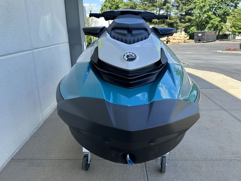 2024 SEA DOO PWC GTI SE 130 IBR  in a TEAL BLUE / MANTA GREEN exterior color. Cross Country Powersports 732-491-2900 crosscountrypowersports.com 