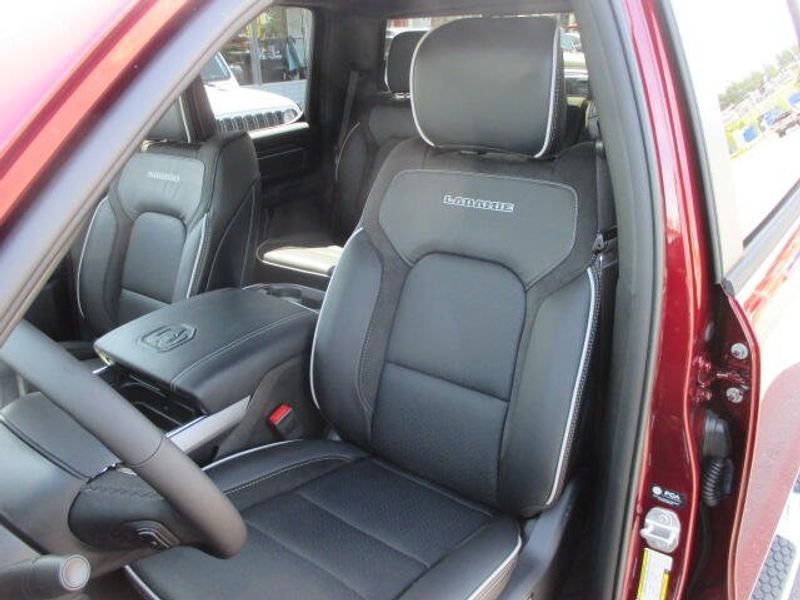 2025 RAM 1500 Laramie Crew Cab 4x4 5