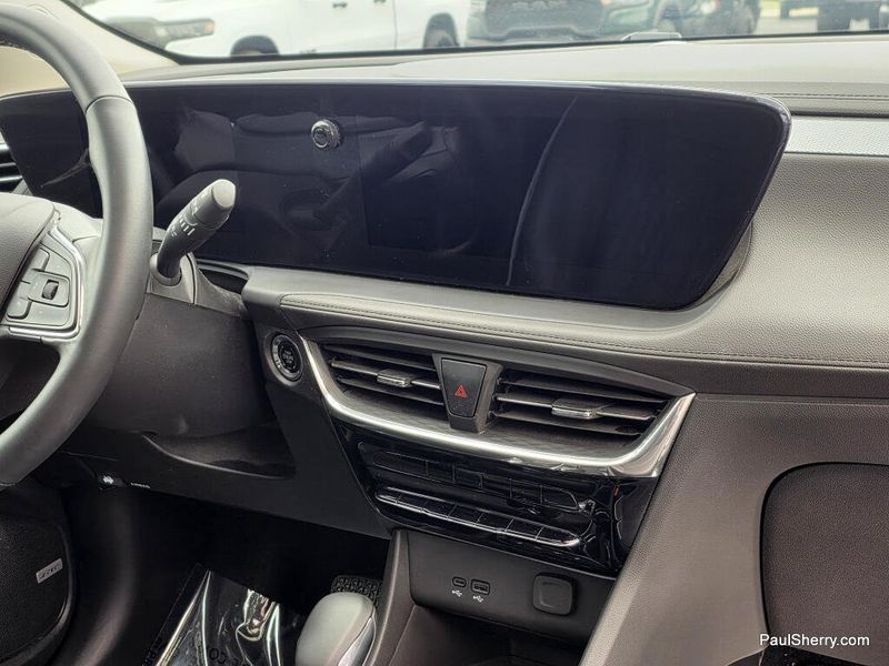 Used 2025 Buick Encore GX Avenir