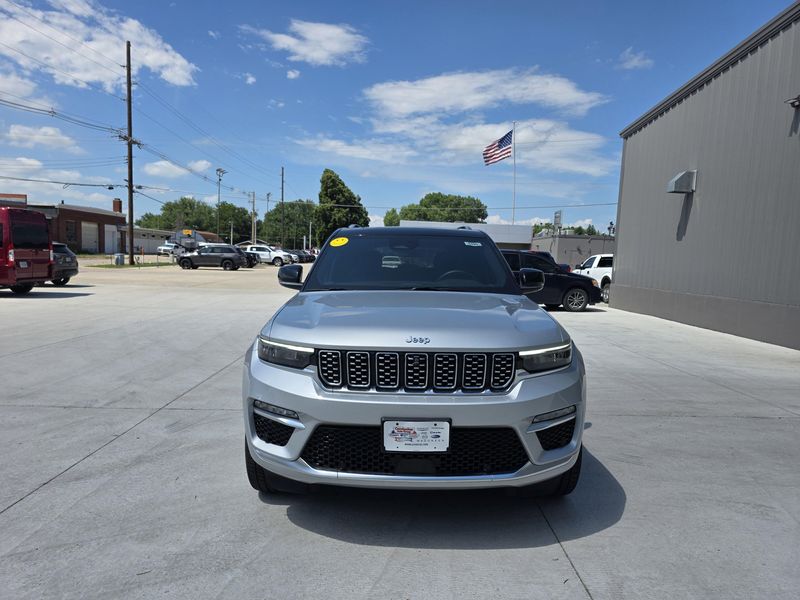 Used 2023 Jeep Grand Cherokee 4xe Summit ReserveImage 3