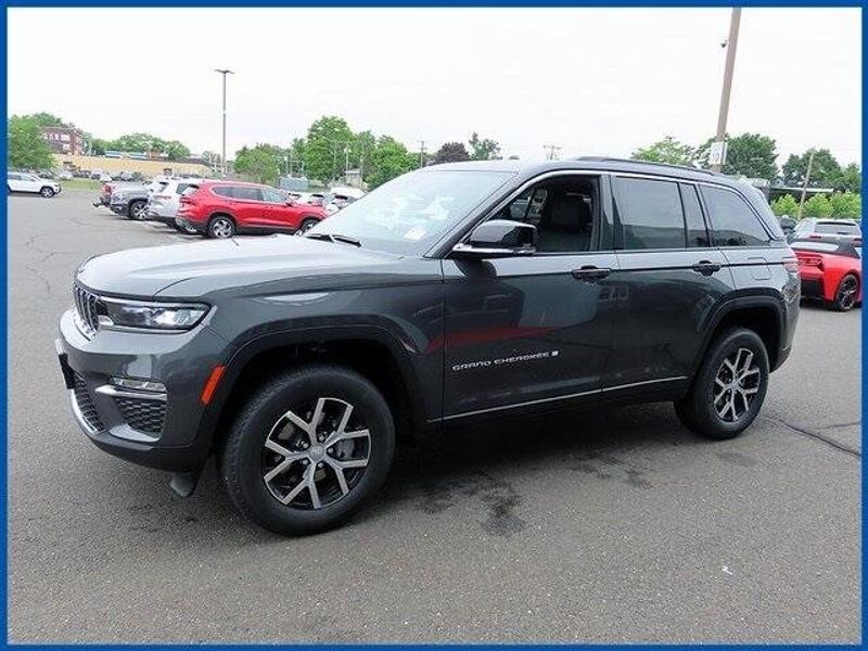 2025 Jeep Grand Cherokee LimitedImage 1