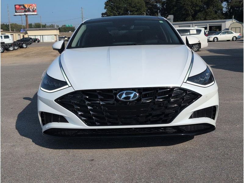 Used 2021 Hyundai Sonata LimitedImage 8