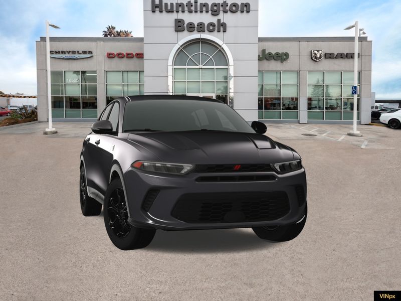 2024 Dodge Hornet R/T AWD in a Gray Cray exterior color and Blackinterior. BEACH BLVD OF CARS beachblvdofcars.com 