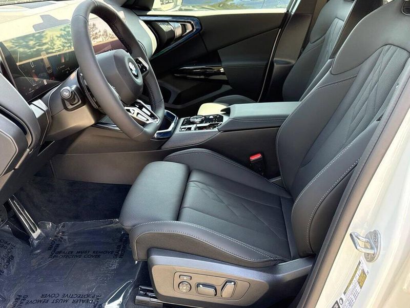New 2026 BMW X3 30 xDriveImage 17