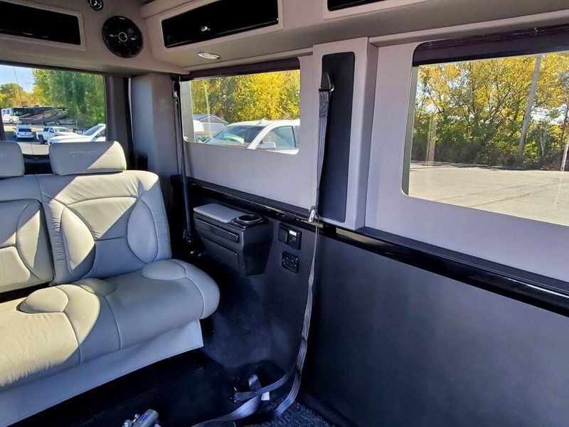 2014 RAM ProMaster 1500 Low RoofImage 28