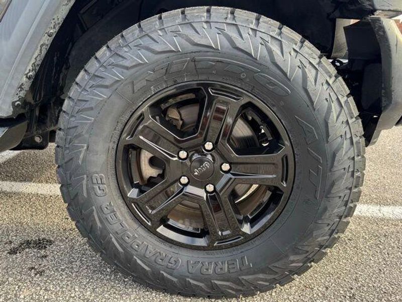 Used 2018 Jeep Wrangler Unlimited Sport S