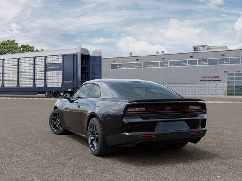 New 2026 Dodge Charger Scat Pack 2-door AwdImage 3