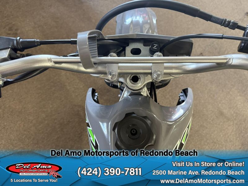 2024 Kawasaki KLX 140R Image 10