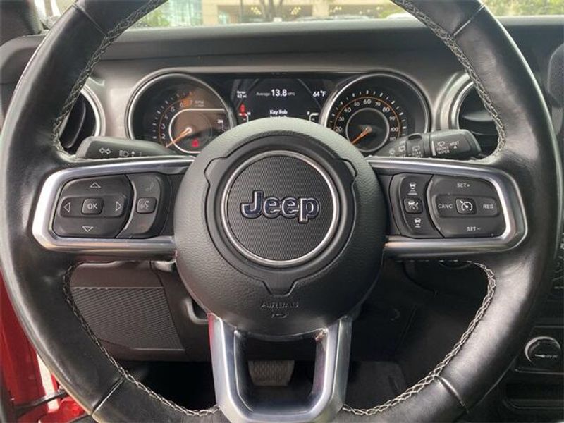 2021 Jeep Wrangler Unlimited SaharaImage 21
